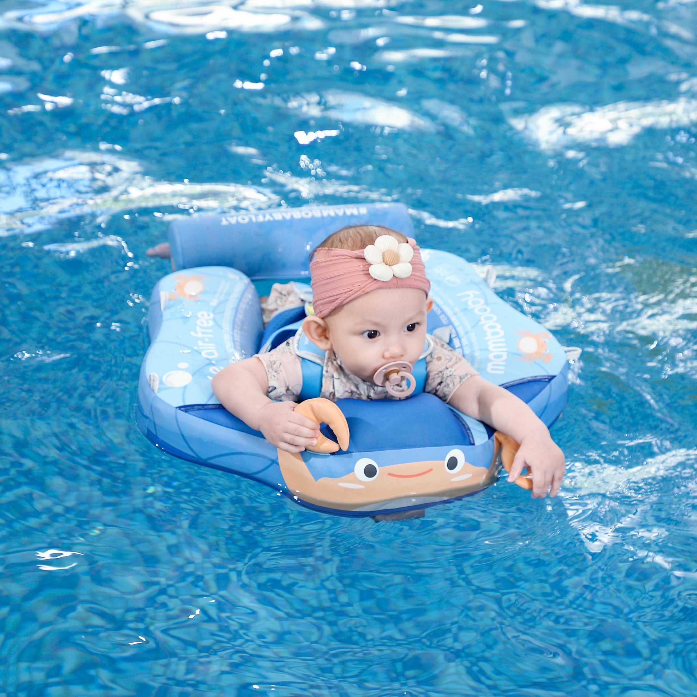 Mambobaby Float Crab